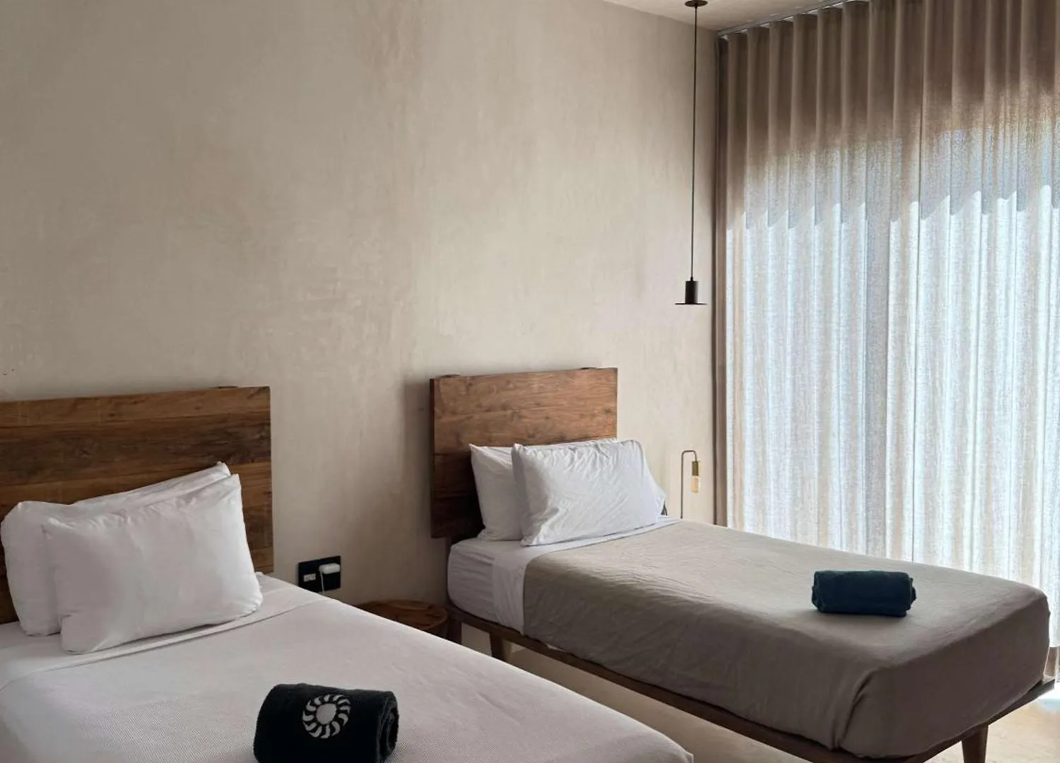Boho 3Br Villa Organic Design Gated & Rooftop 图卢姆 度假居